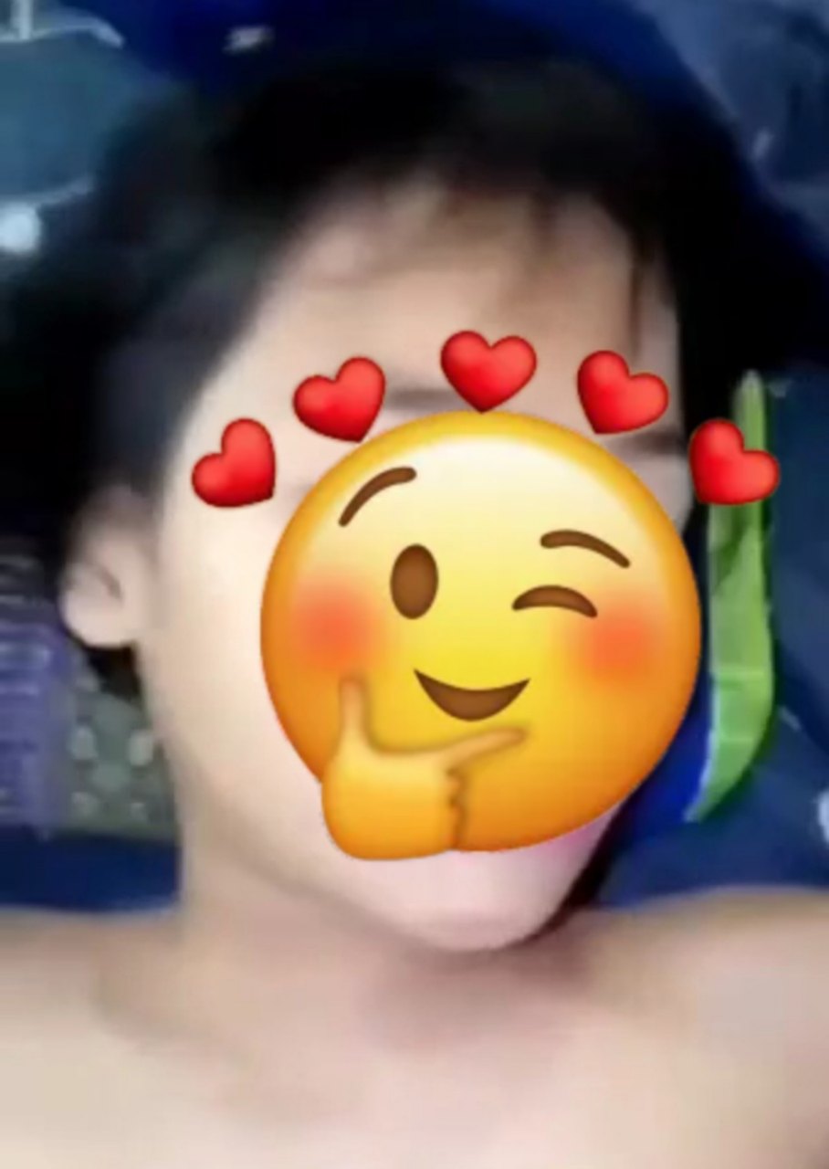 Mẹ không có nhà thằng anh giở trò đồi bại